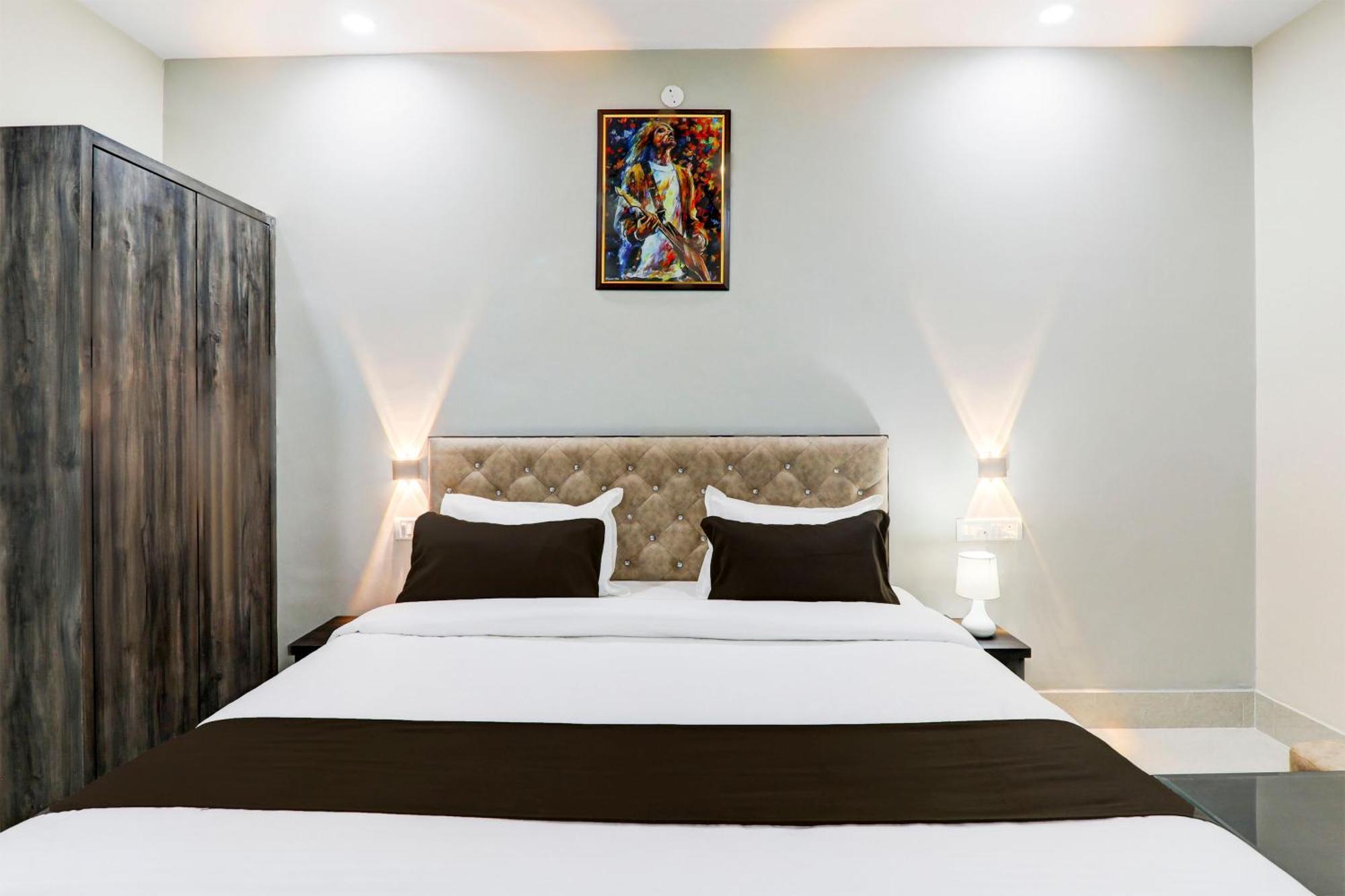 Super Townhouse Gls International Hotel Lucknow Exterior photo